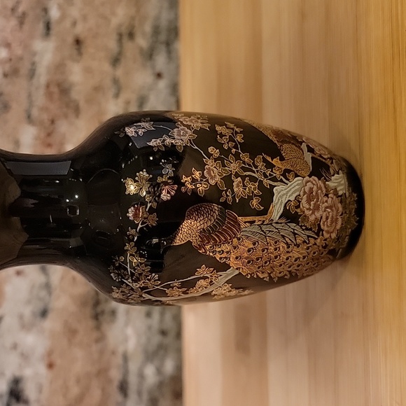 Vintage Heisei Peacock Vase Made in Japan - Picture 2 of 5